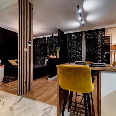 Apartment American Express *